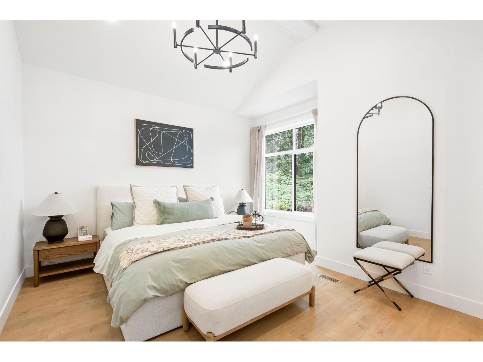 19767 75B AVENUE, Langley