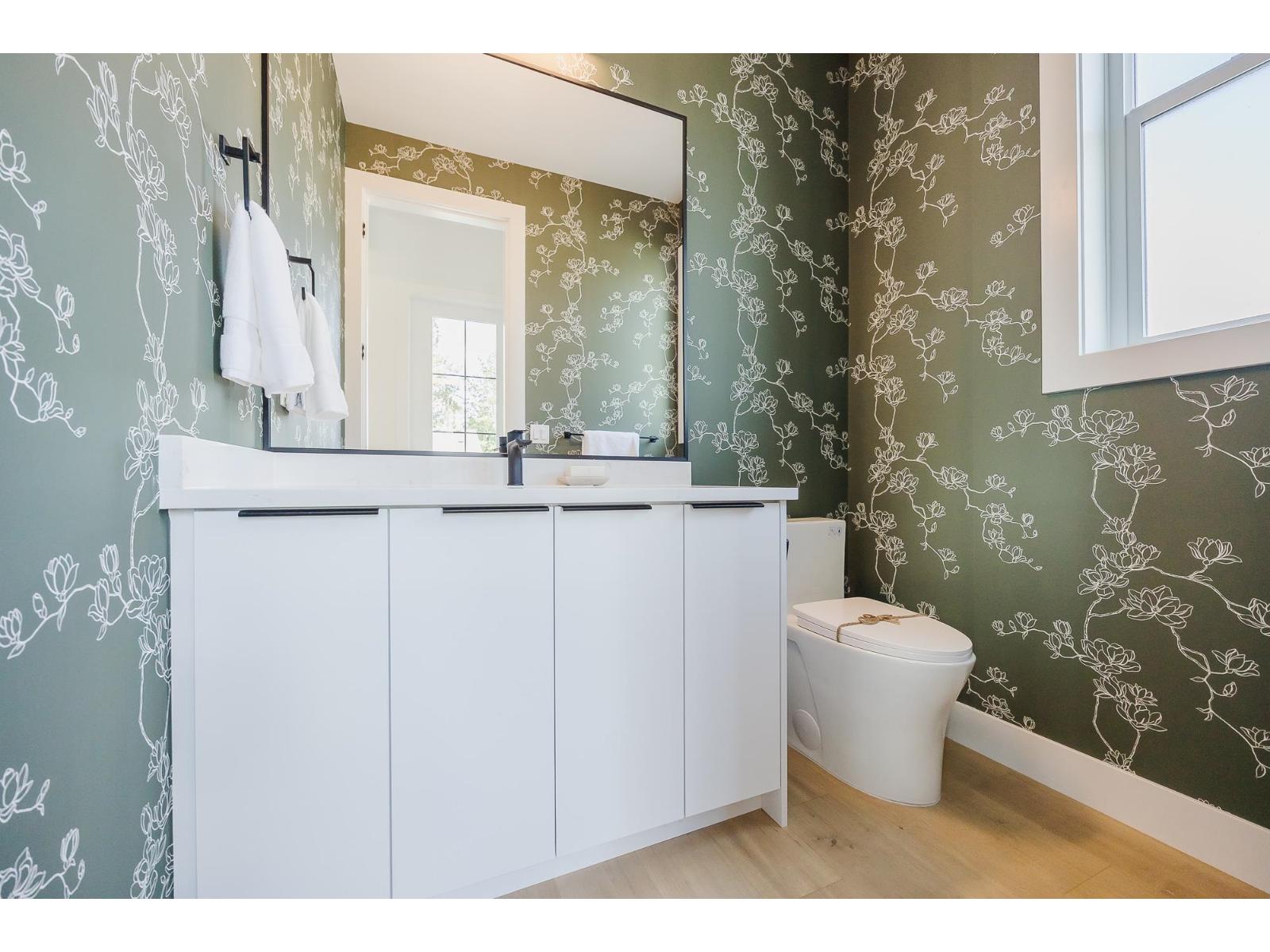 19767 75B AVENUE, Langley