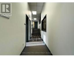 102 - 135 Bayfield Street, Barrie, ON L4M3B3 Photo 10