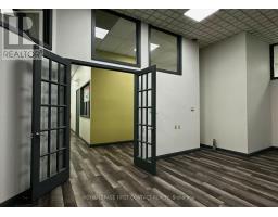 102 - 135 Bayfield Street, Barrie, ON L4M3B3 Photo 13