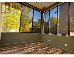 102 - 135 Bayfield Street, Barrie, ON L4M3B3 Photo 21