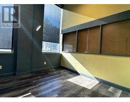102 - 135 Bayfield Street, Barrie, ON L4M3B3 Photo 25
