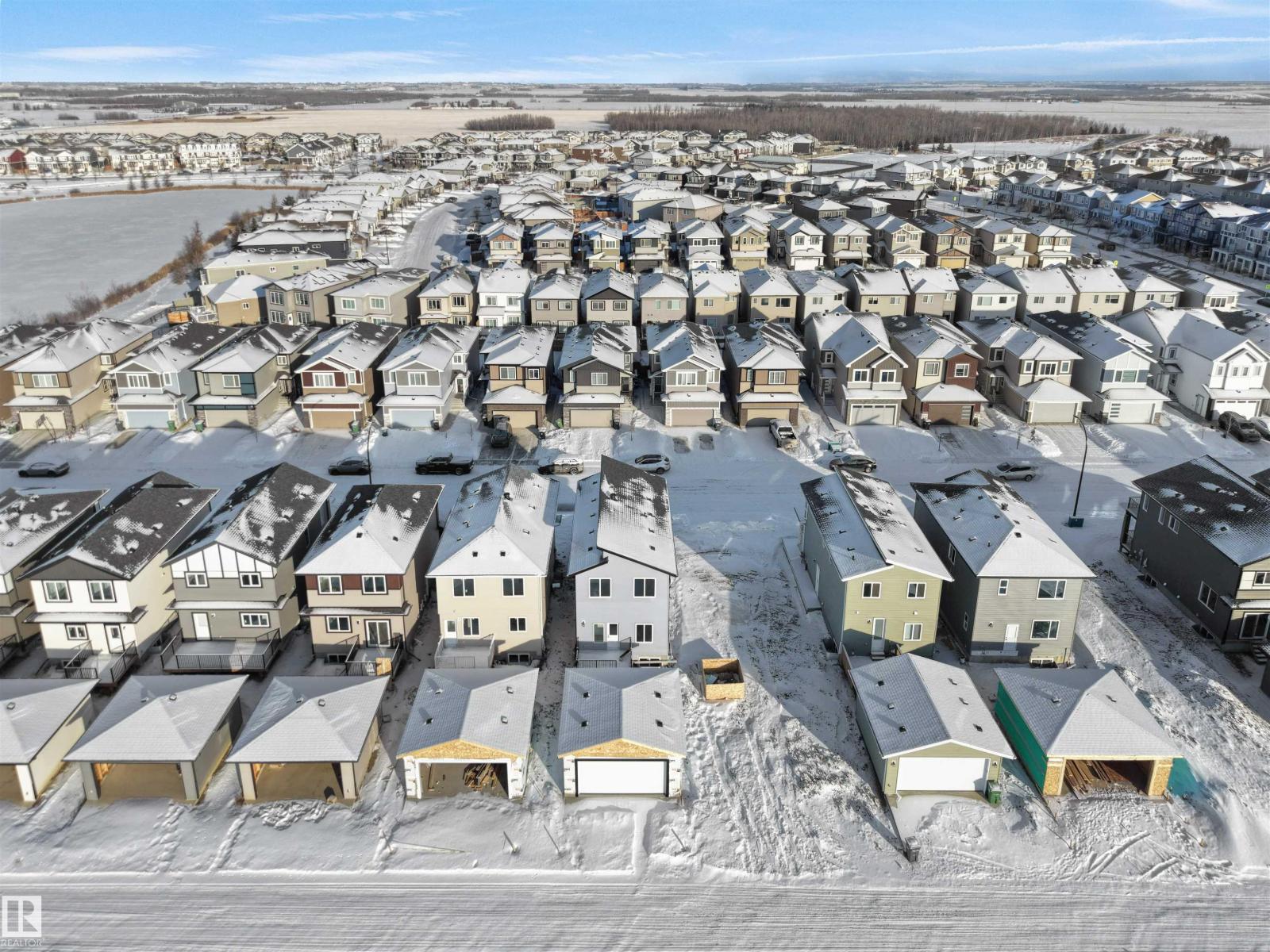 334 ROBERTS WD, Leduc