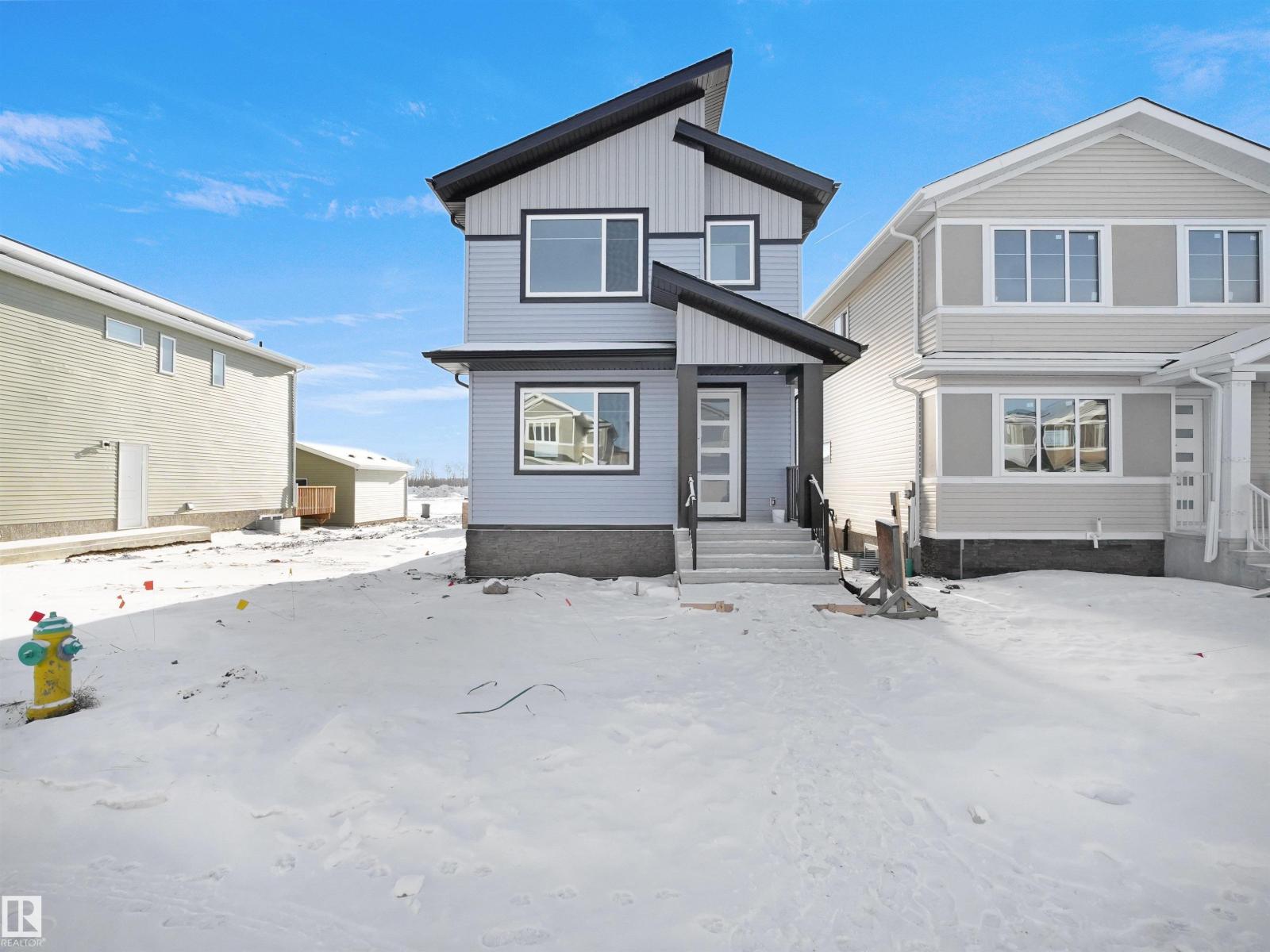 334 ROBERTS WD, Leduc