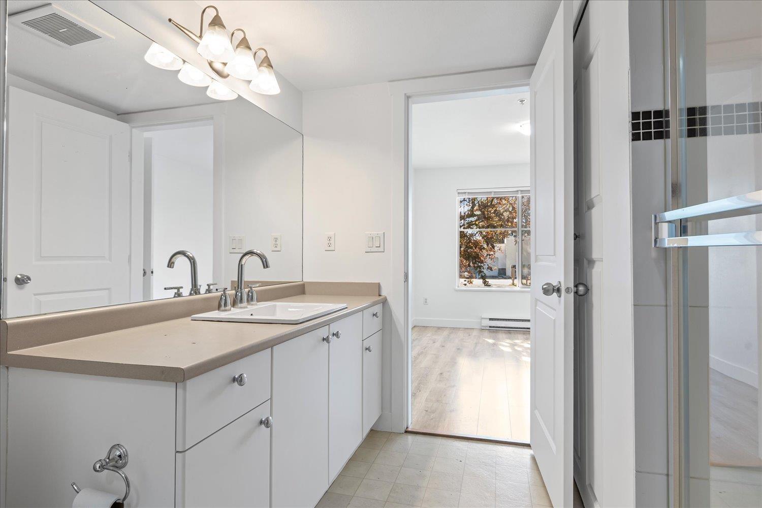 109 45555 YALE ROAD, Chilliwack Proper South, Chilliwack