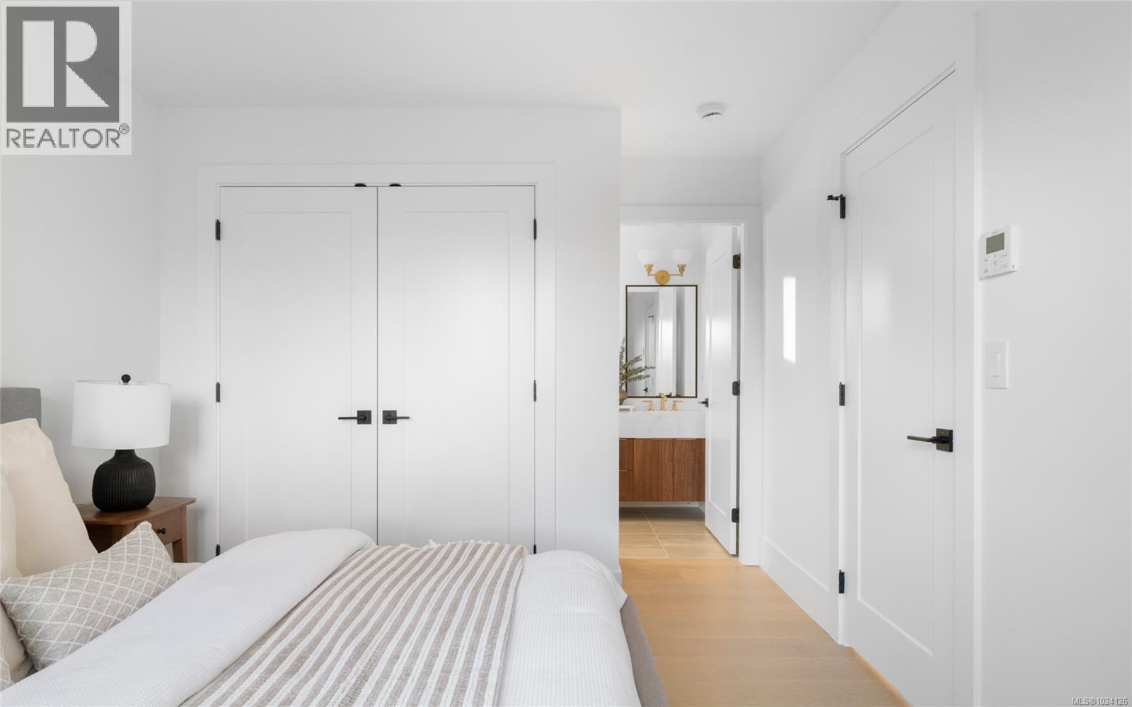 B 786 St. Patrick Street, Oak Bay