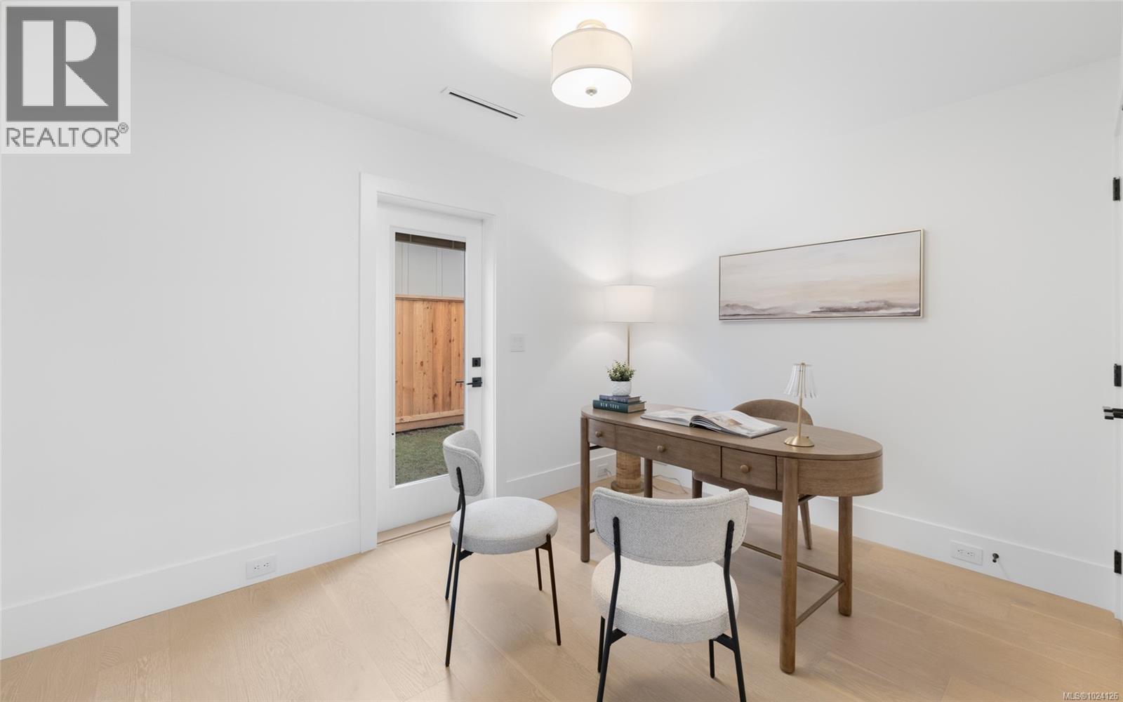 B 786 St. Patrick Street, Oak Bay