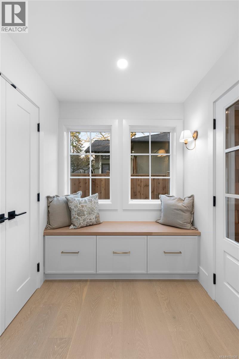 B 786 St. Patrick Street, Oak Bay