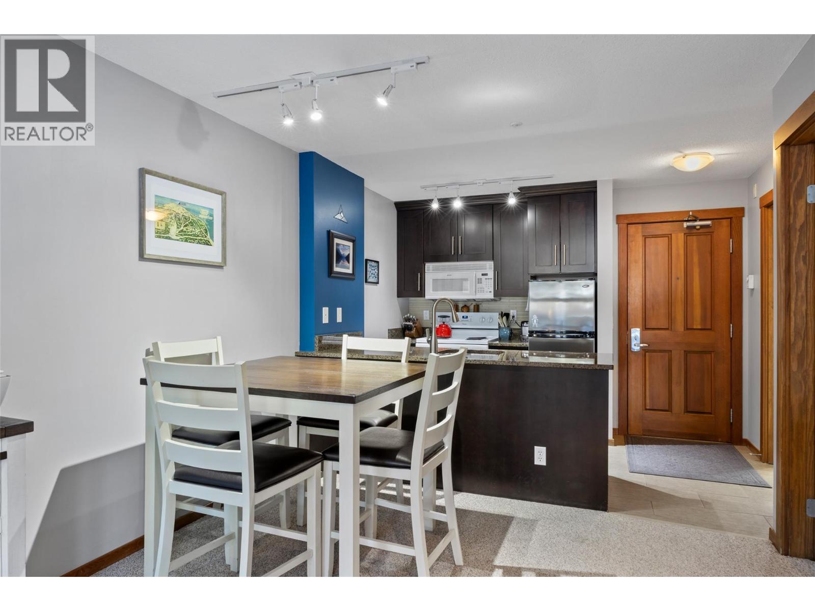 3190 Creekside Way Unit# 208, Sun Peaks