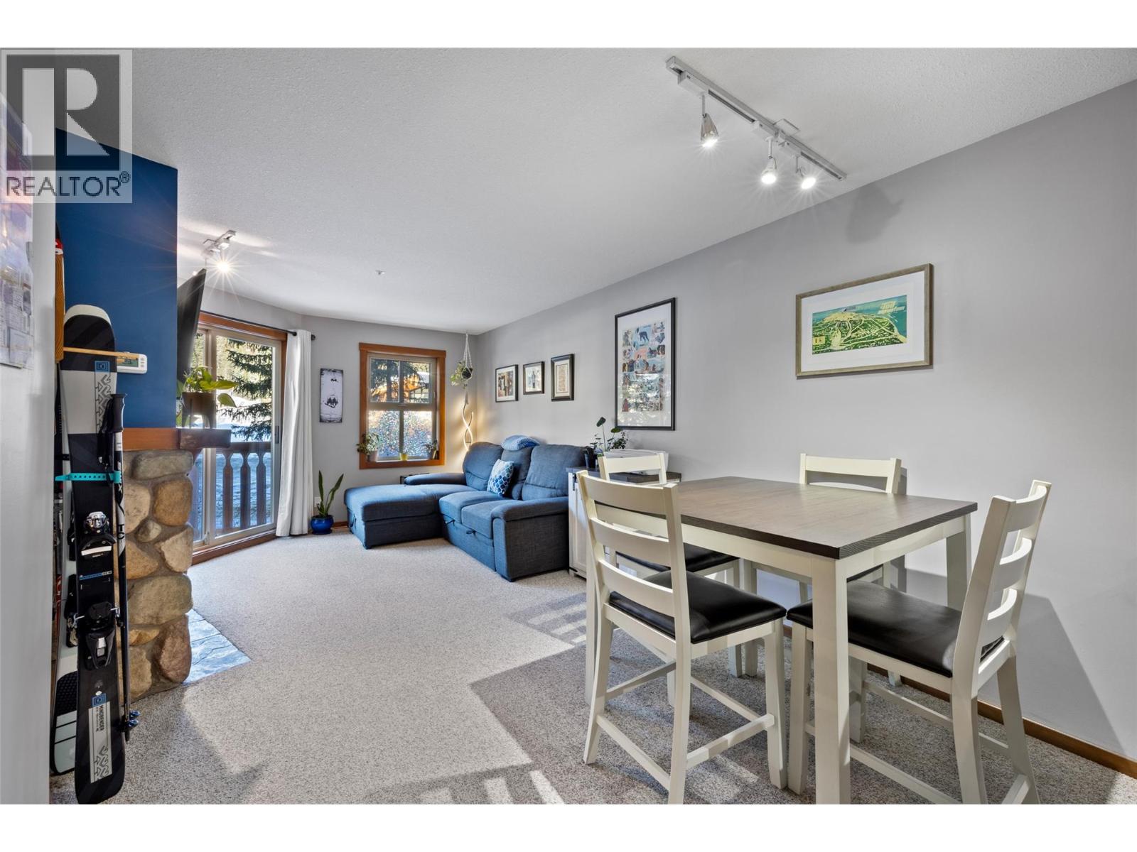 3190 Creekside Way Unit# 208, Sun Peaks