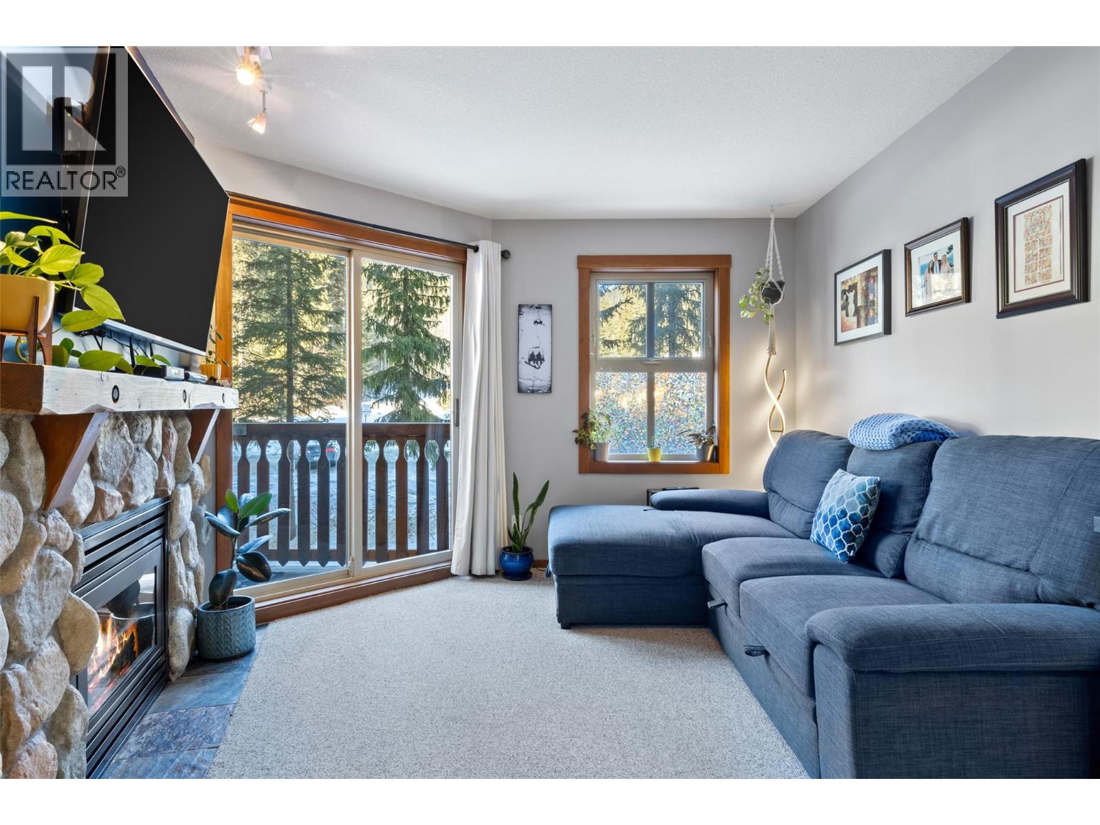 3190 Creekside Way Unit# 208, Sun Peaks