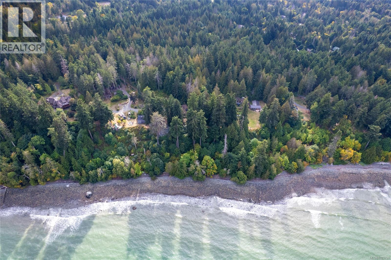 5171 Island Hwy W, Qualicum Beach