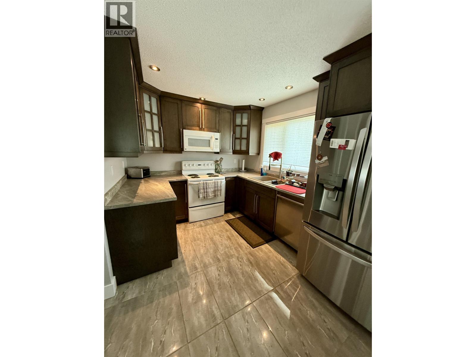 1524 FIR STREET, Prince George