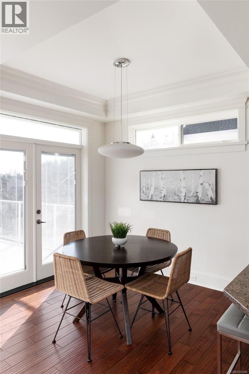 2145 Players Dr, Langford