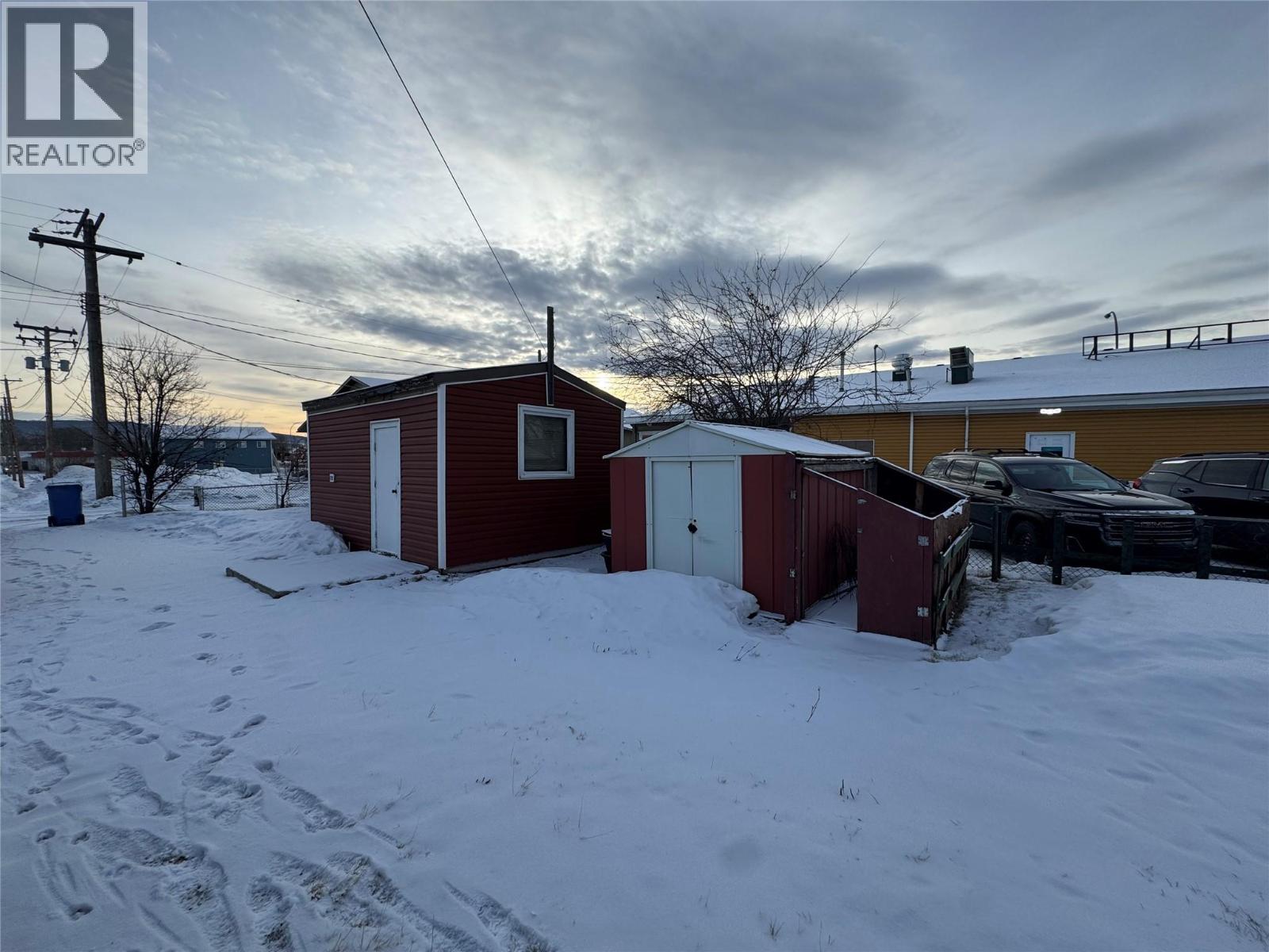 5007 Sukrit Parmar Lane, Pouce Coupe