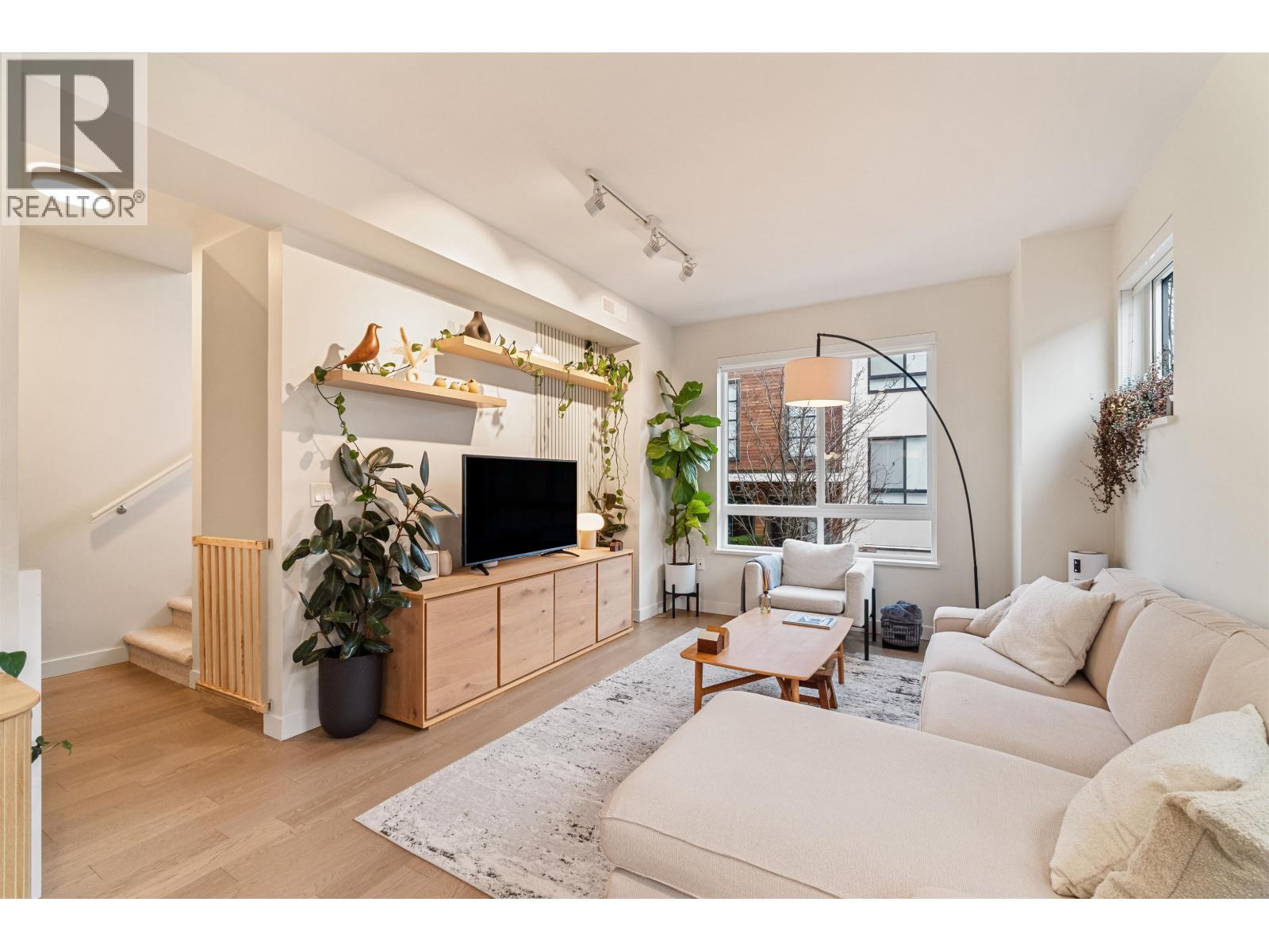 #60-10199 RIVER Drive, Richmond