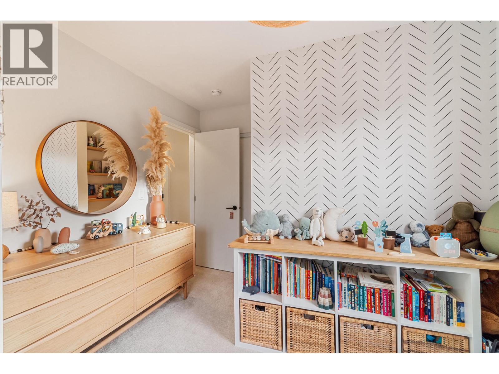 #60-10199 RIVER Drive, Richmond