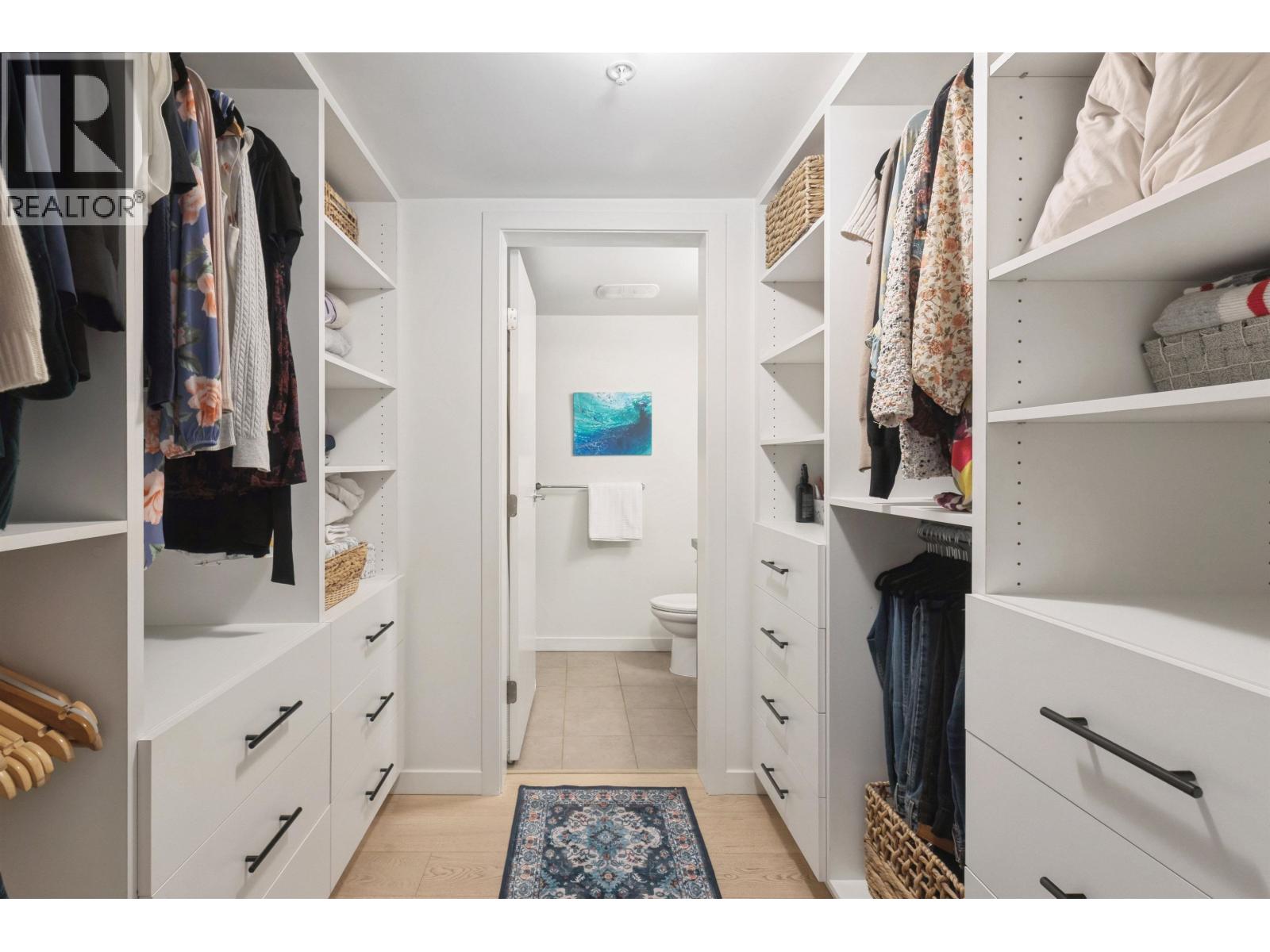 TH4 1288 CHESTERFIELD AVENUE, North Vancouver