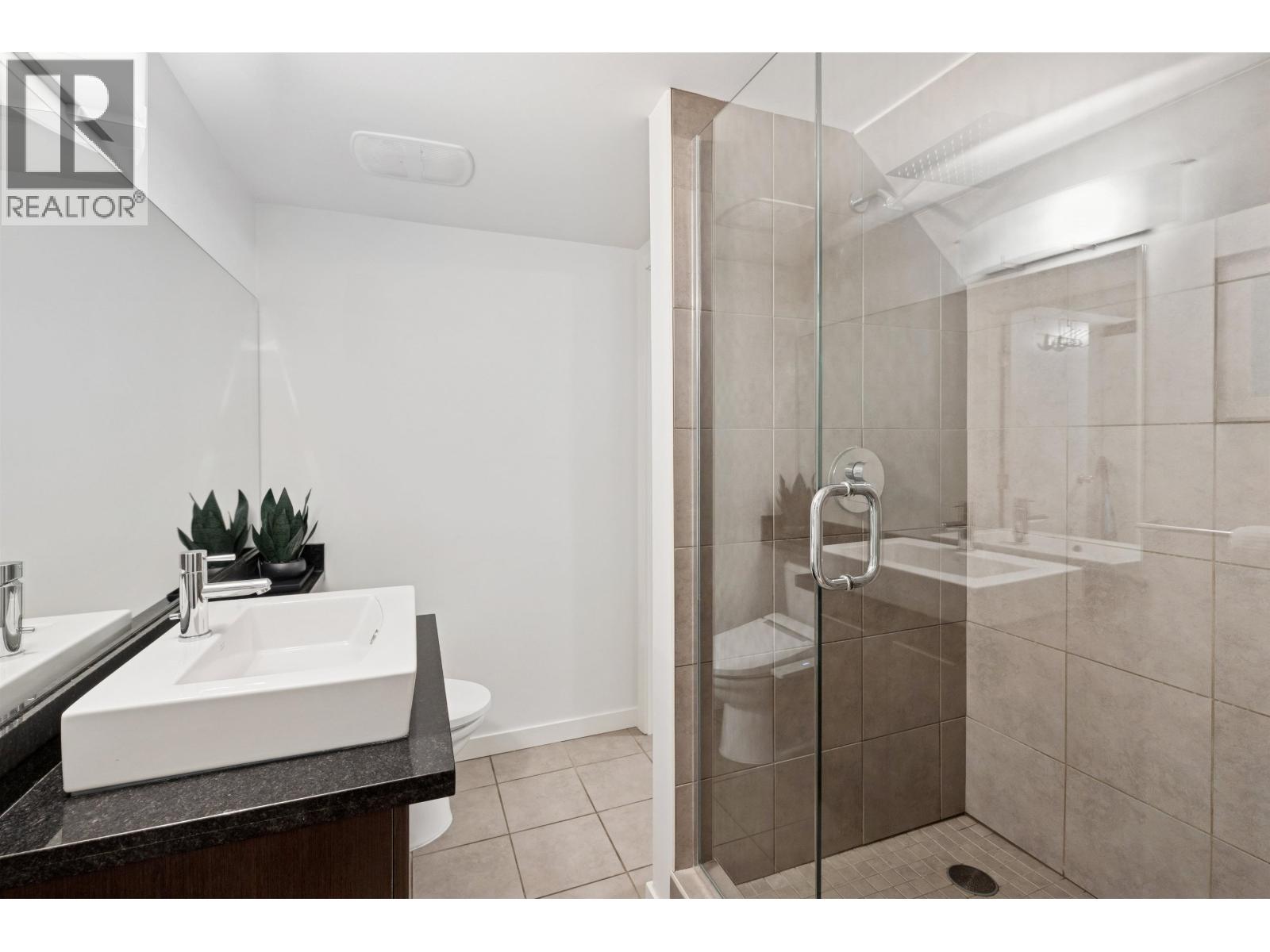 TH4 1288 CHESTERFIELD AVENUE, North Vancouver