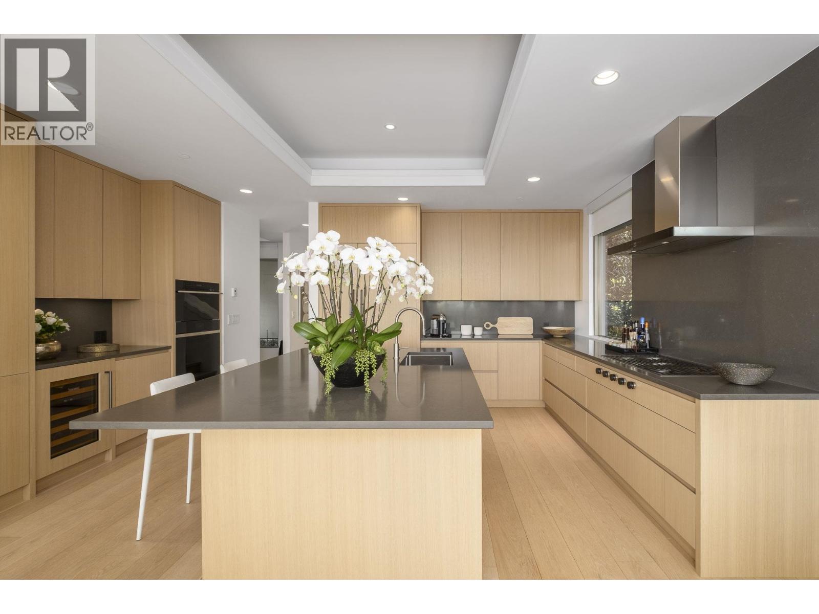 4987 MEADFEILD WYND, West Vancouver