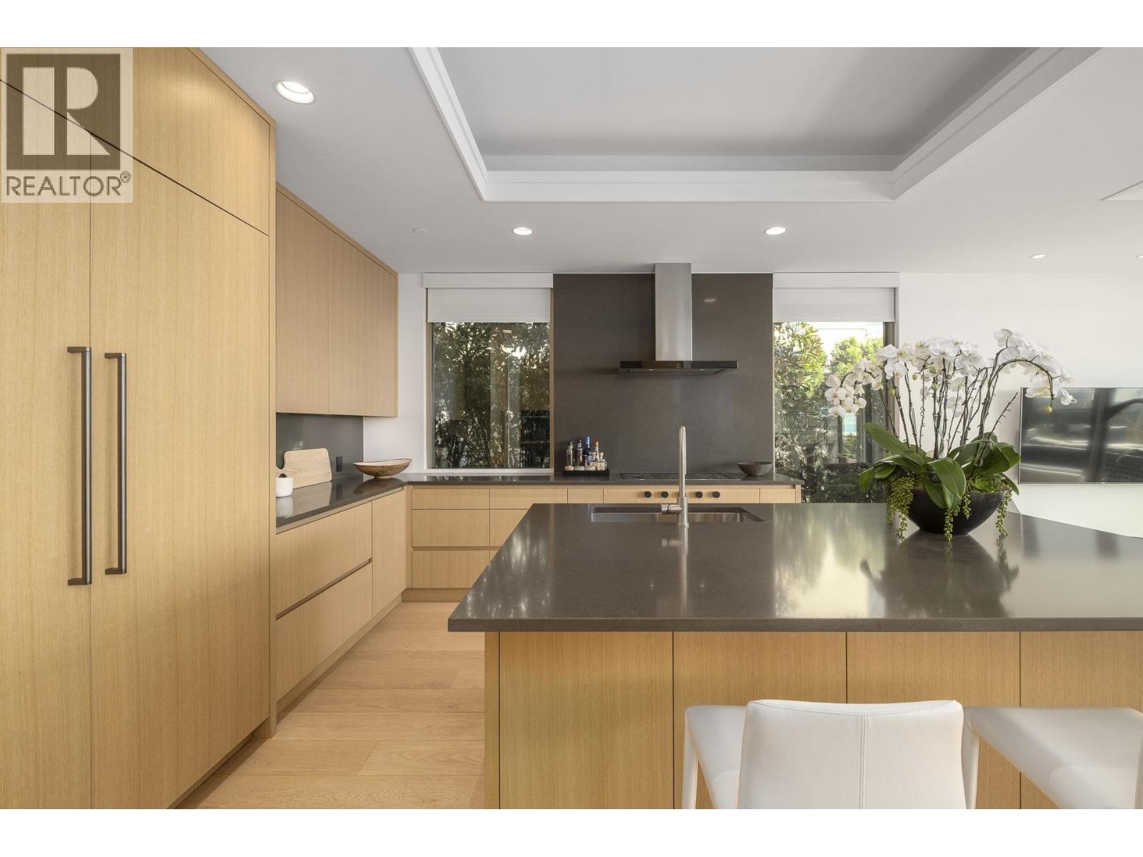 4987 MEADFEILD WYND, West Vancouver