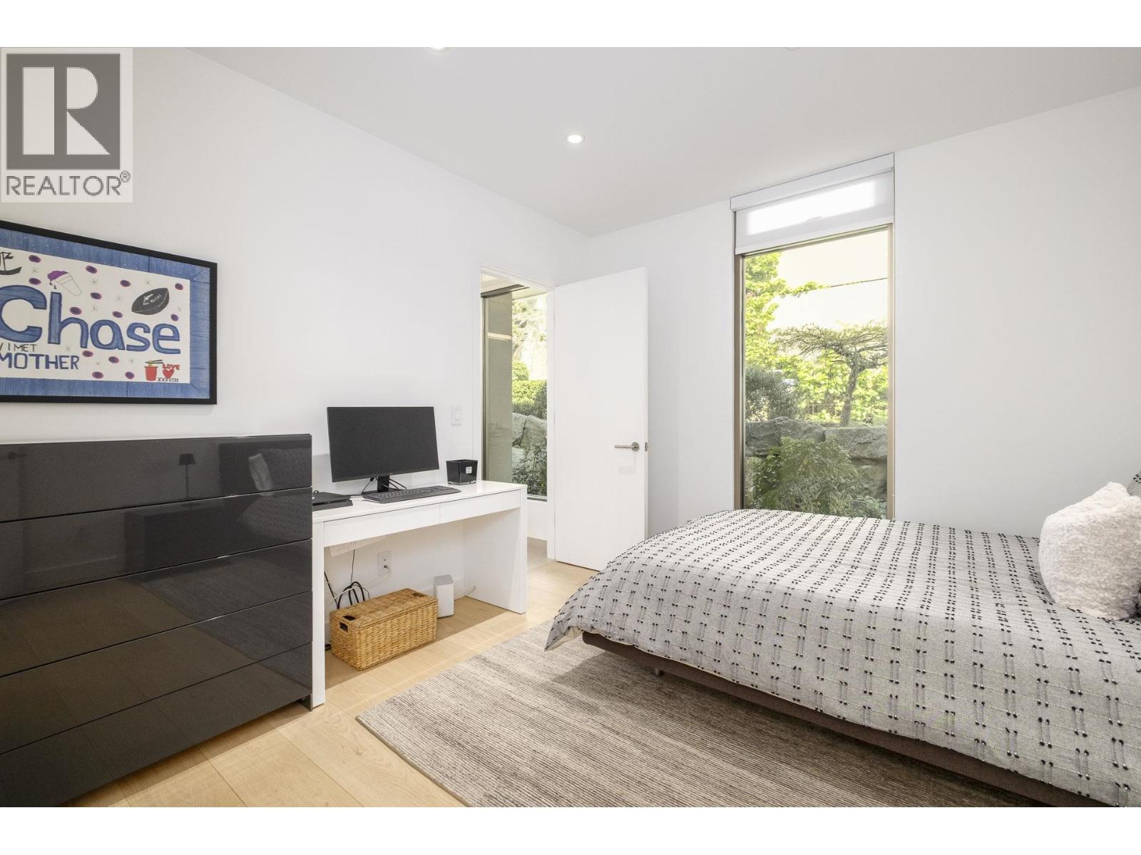 4987 MEADFEILD WYND, West Vancouver