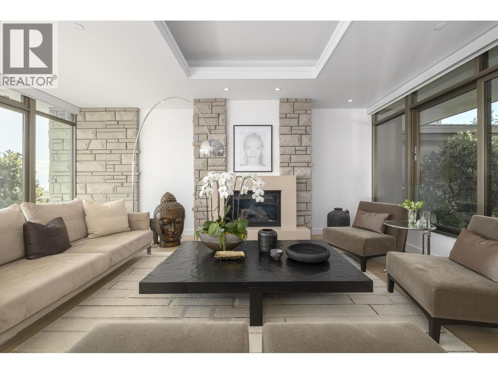 4987 MEADFEILD WYND, West Vancouver