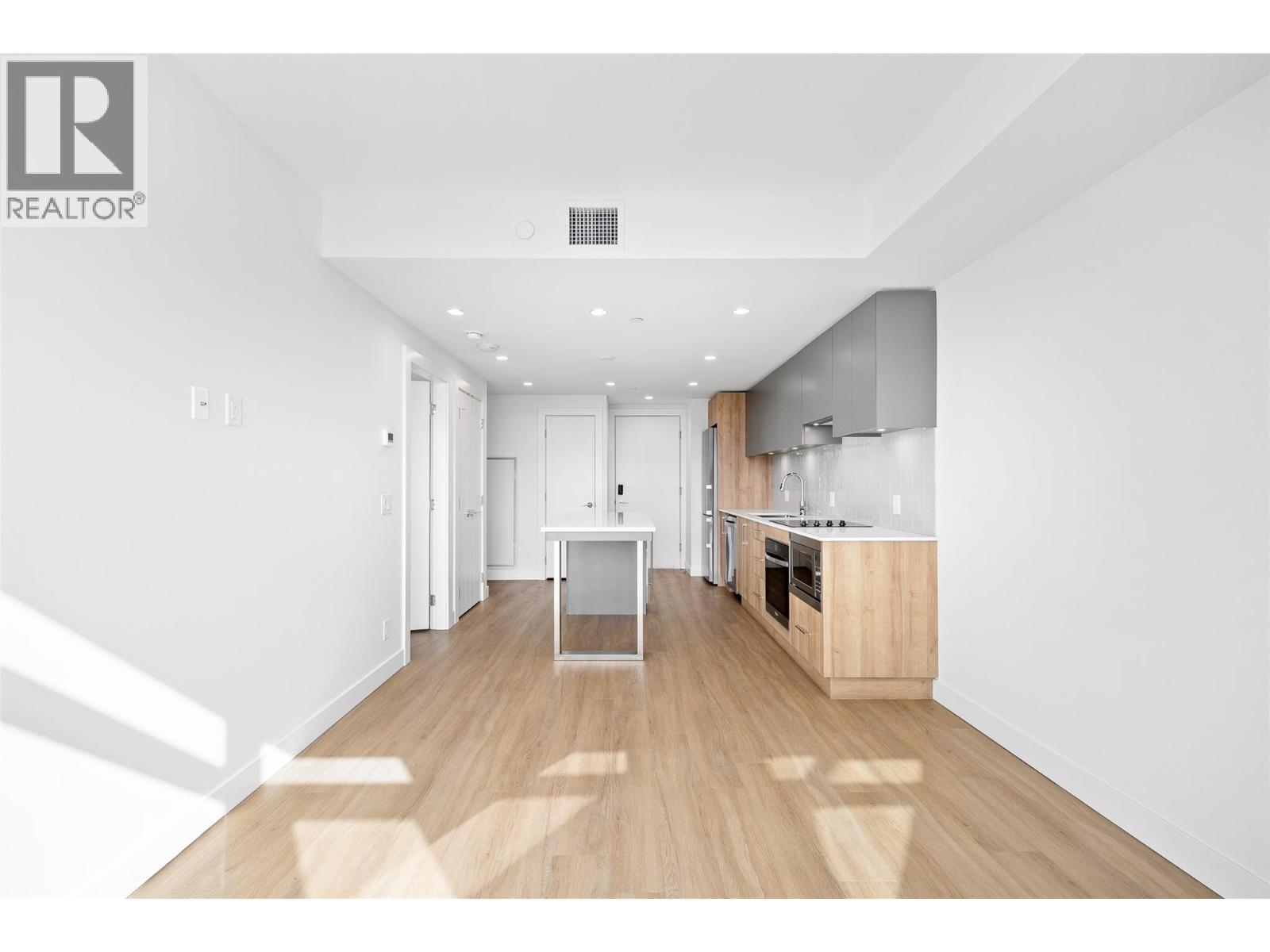 705 3699 Capozzi Road, Kelowna