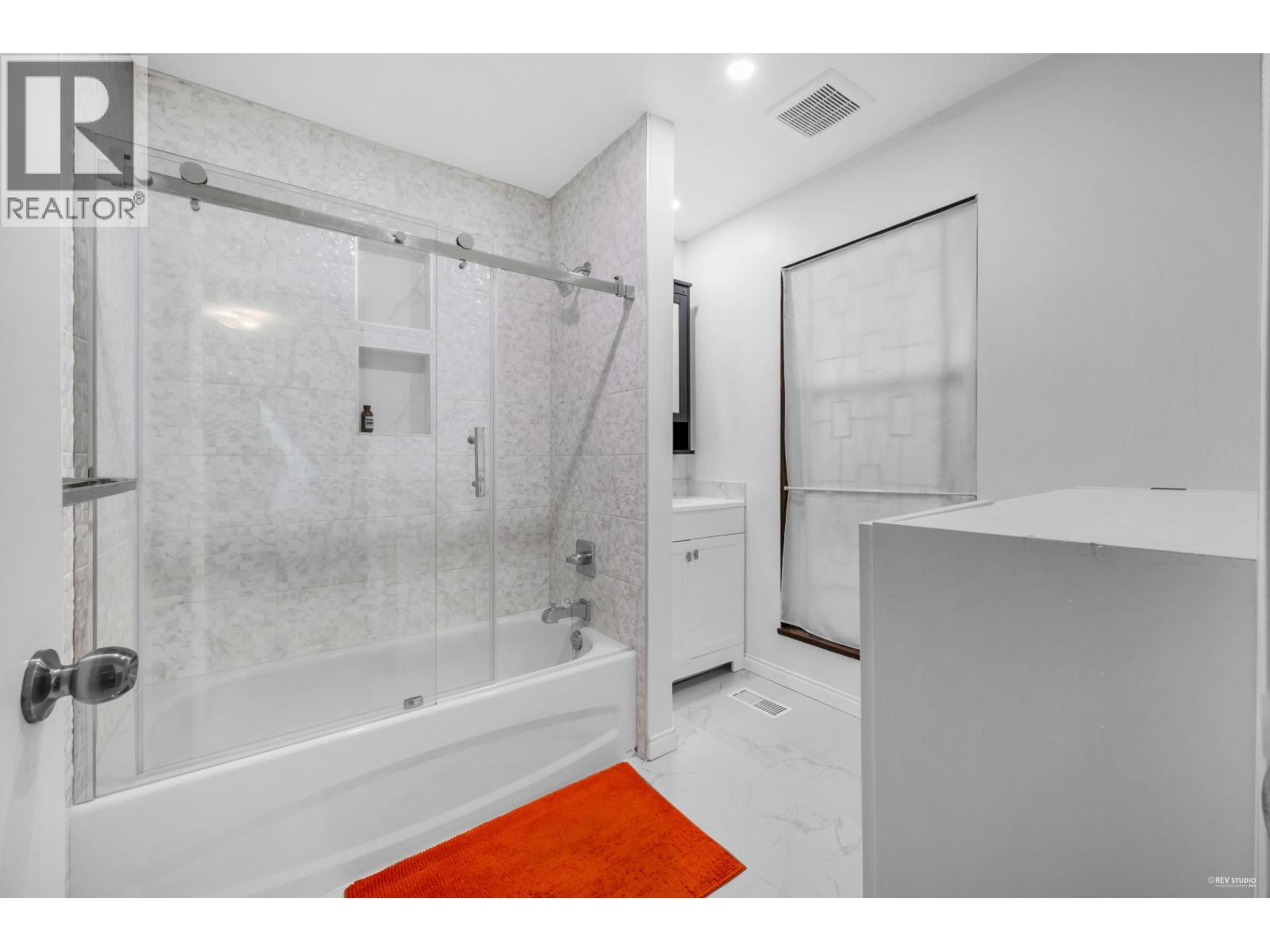 11420 DANIELS Road, Richmond