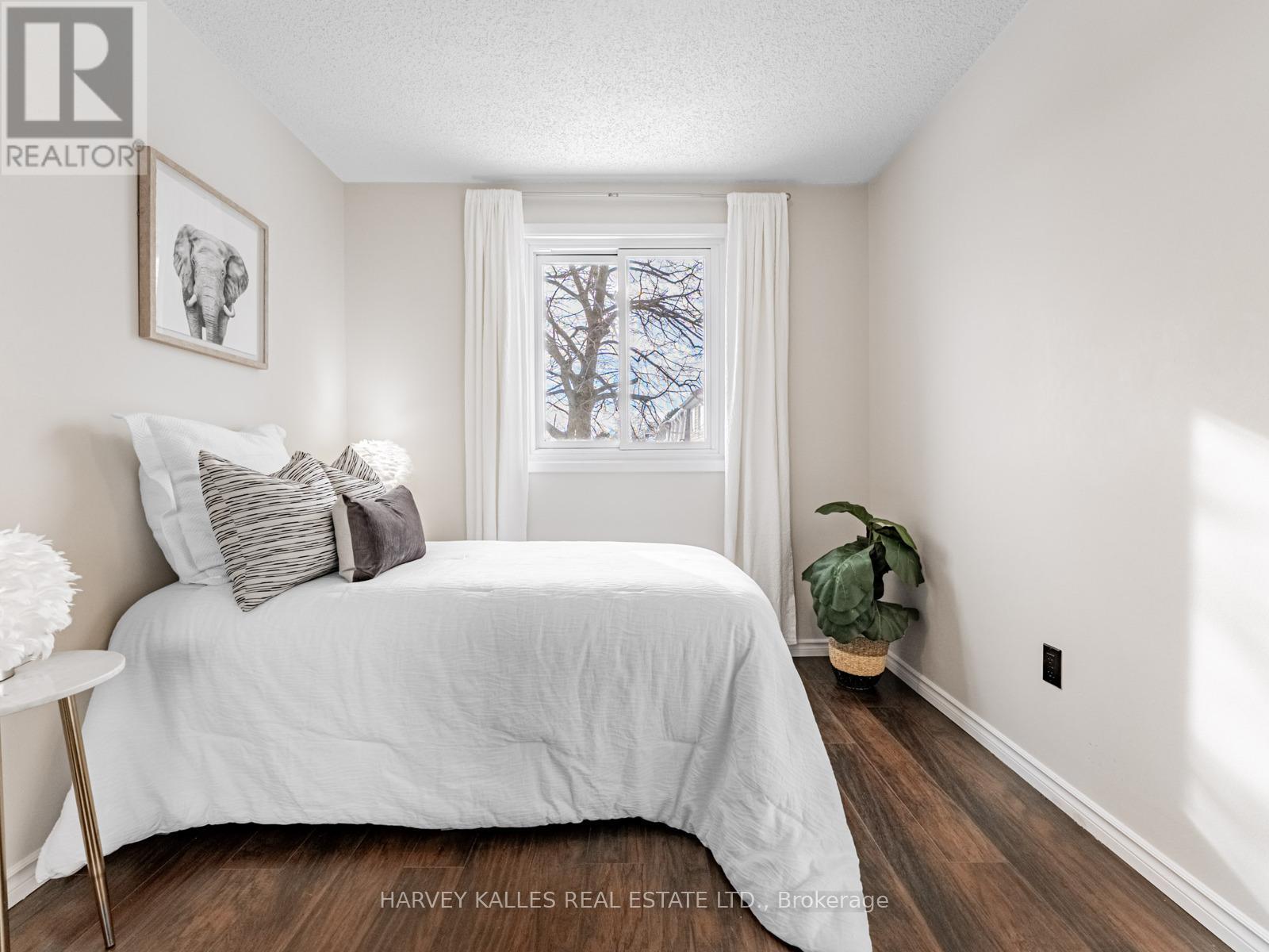 #63 3025 CEDARGLEN GATE - 15