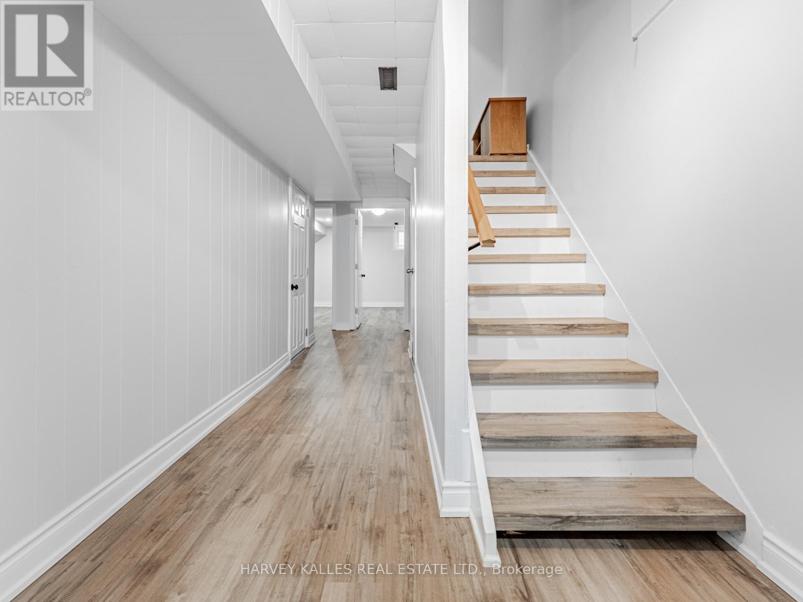 #63 3025 CEDARGLEN GATE - 24