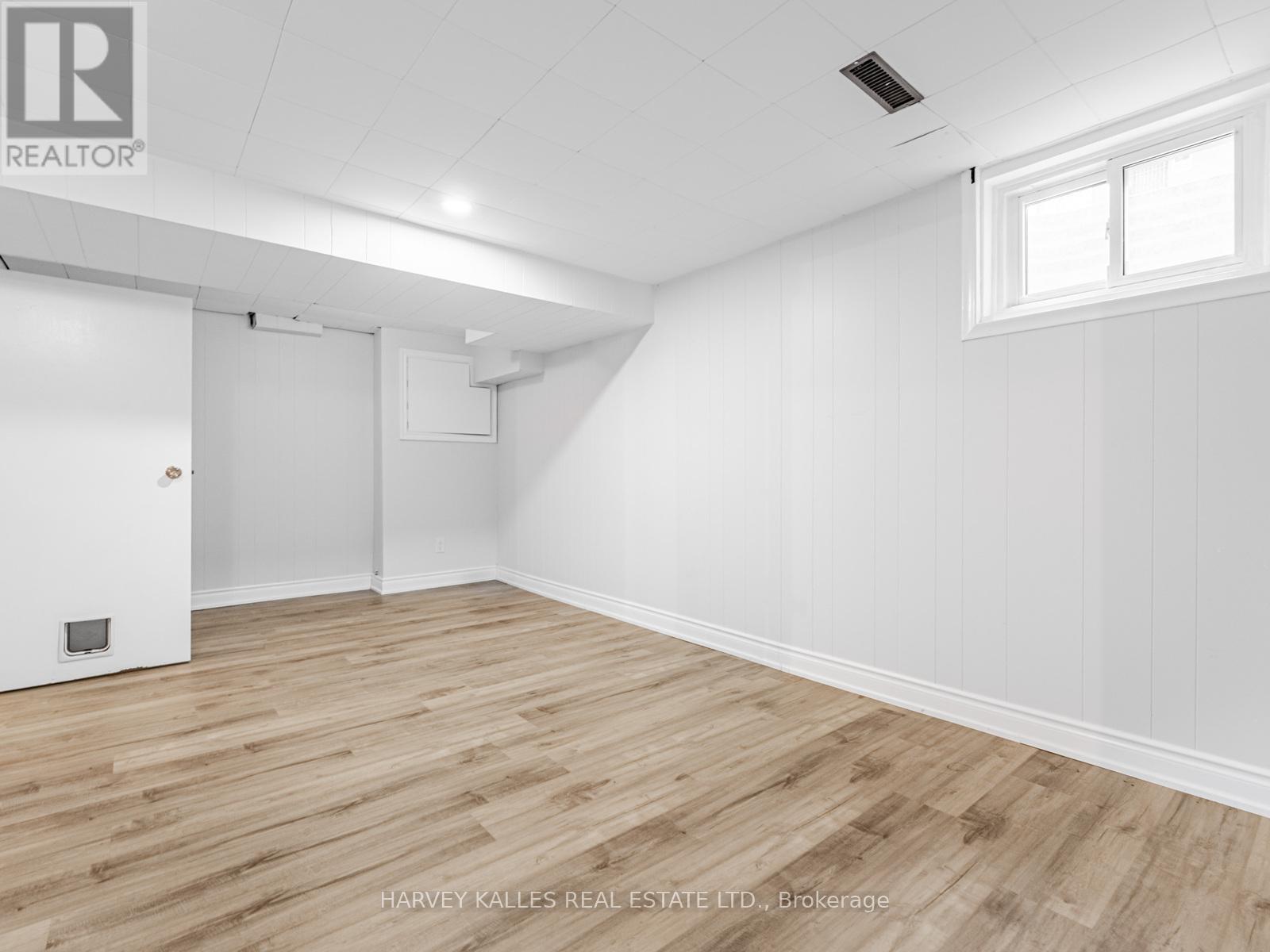 #63 3025 CEDARGLEN GATE - 27