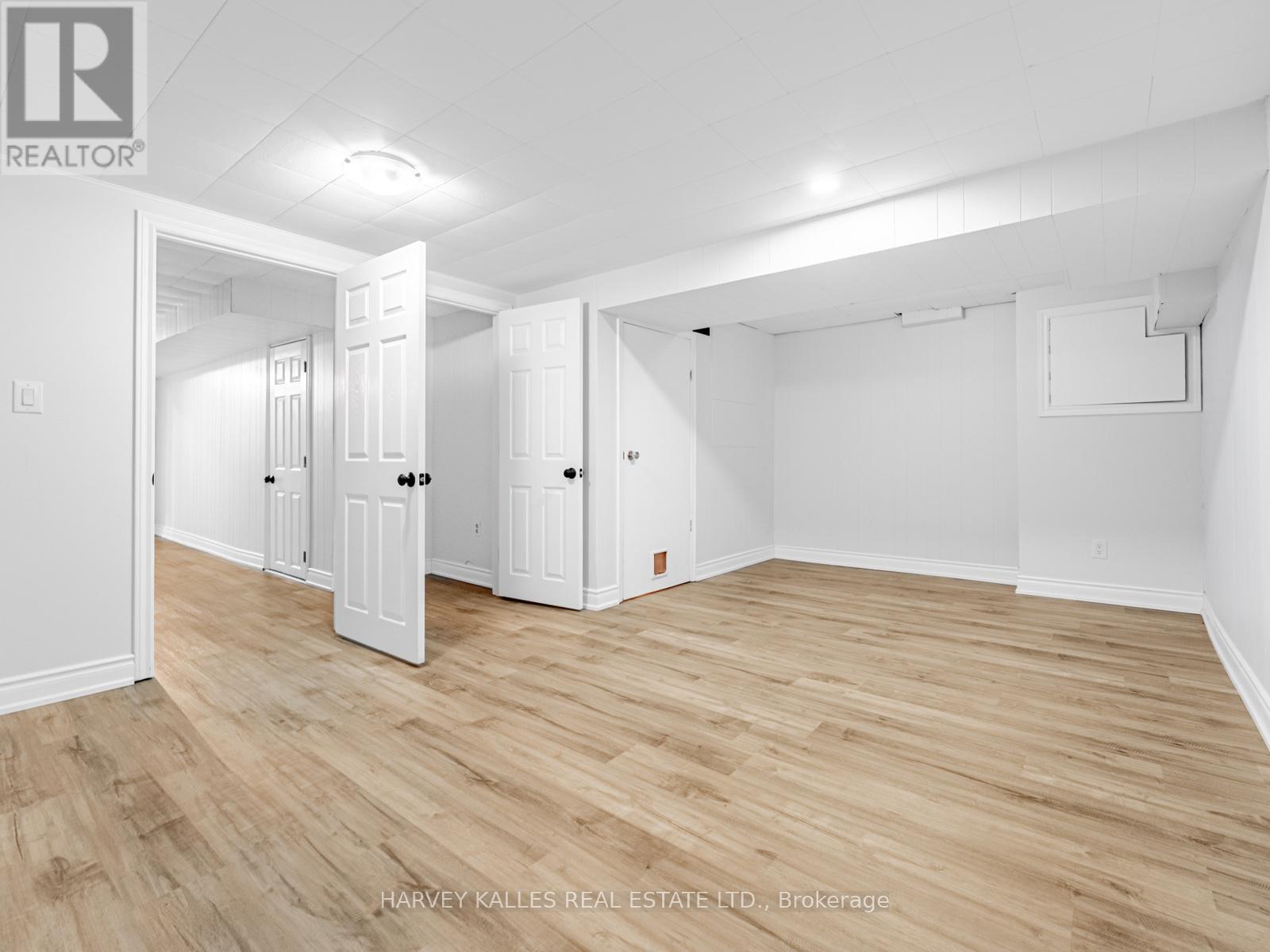#63 3025 CEDARGLEN GATE - 28