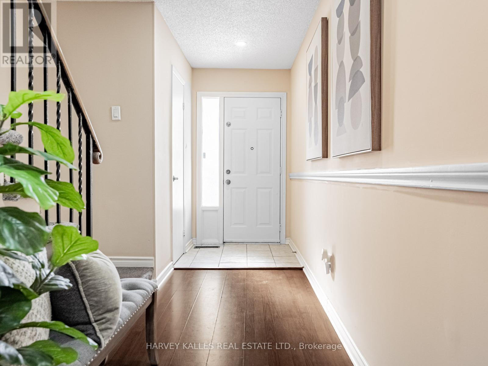 #63 3025 CEDARGLEN GATE - 3