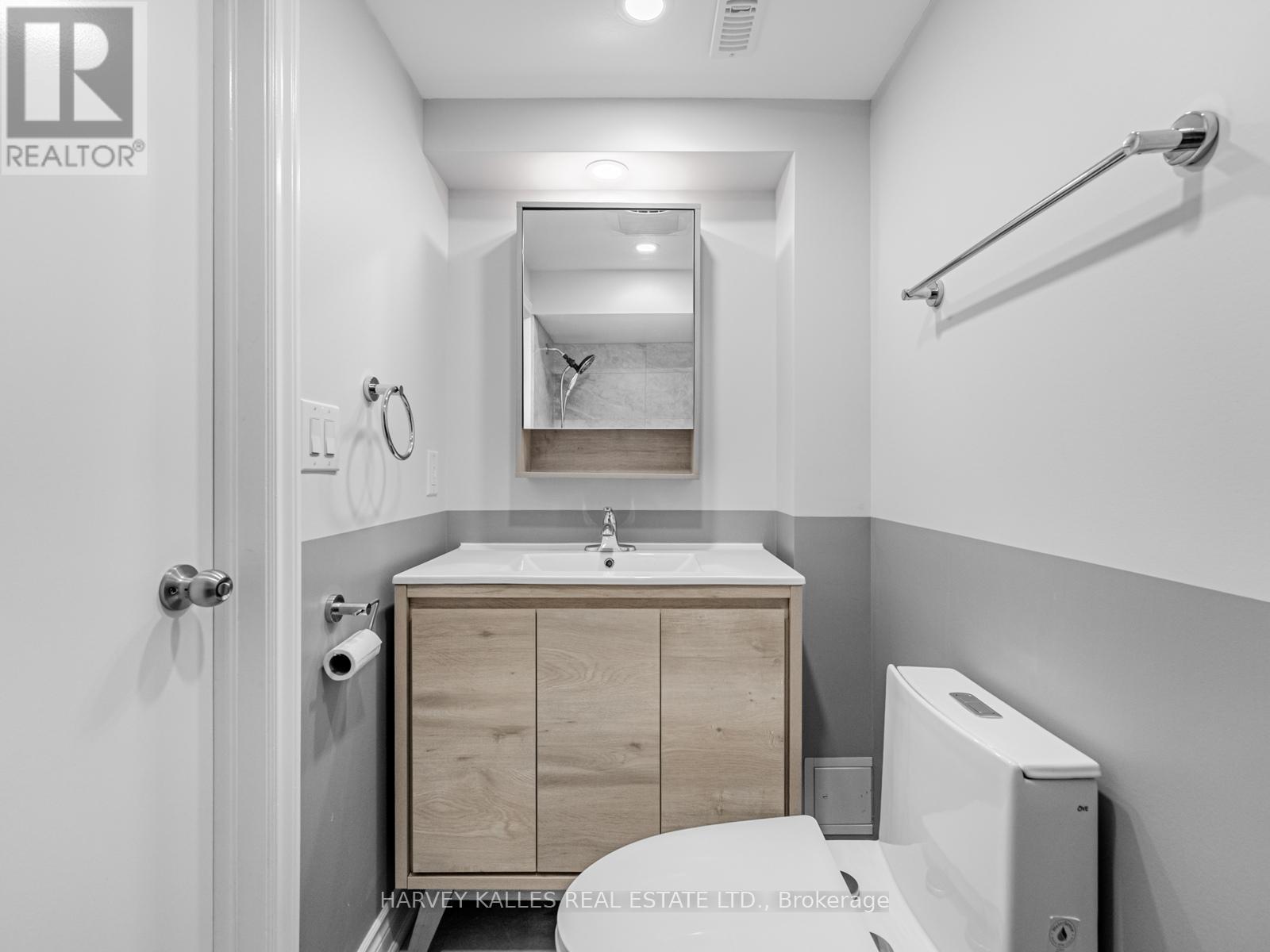 #63 3025 CEDARGLEN GATE - 30