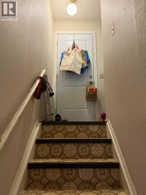 Single Family House Bungalow for Sale in  Bermuda Road NW Beddington Heights Calgary 