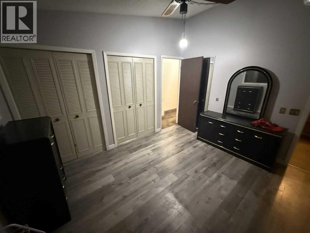 Single Family House Bungalow for Sale in  Bermuda Road NW Beddington Heights Calgary 