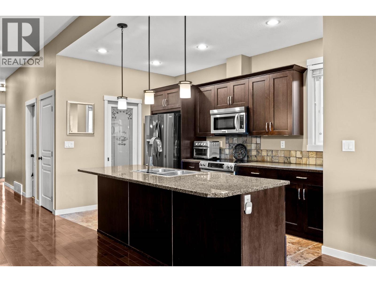 1583 GOLF RIDGE Drive, Kamloops