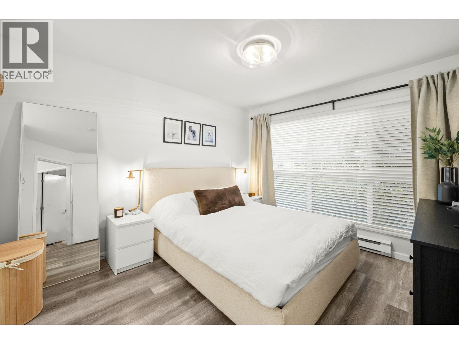 #118-5900 DOVER Crescent, Richmond