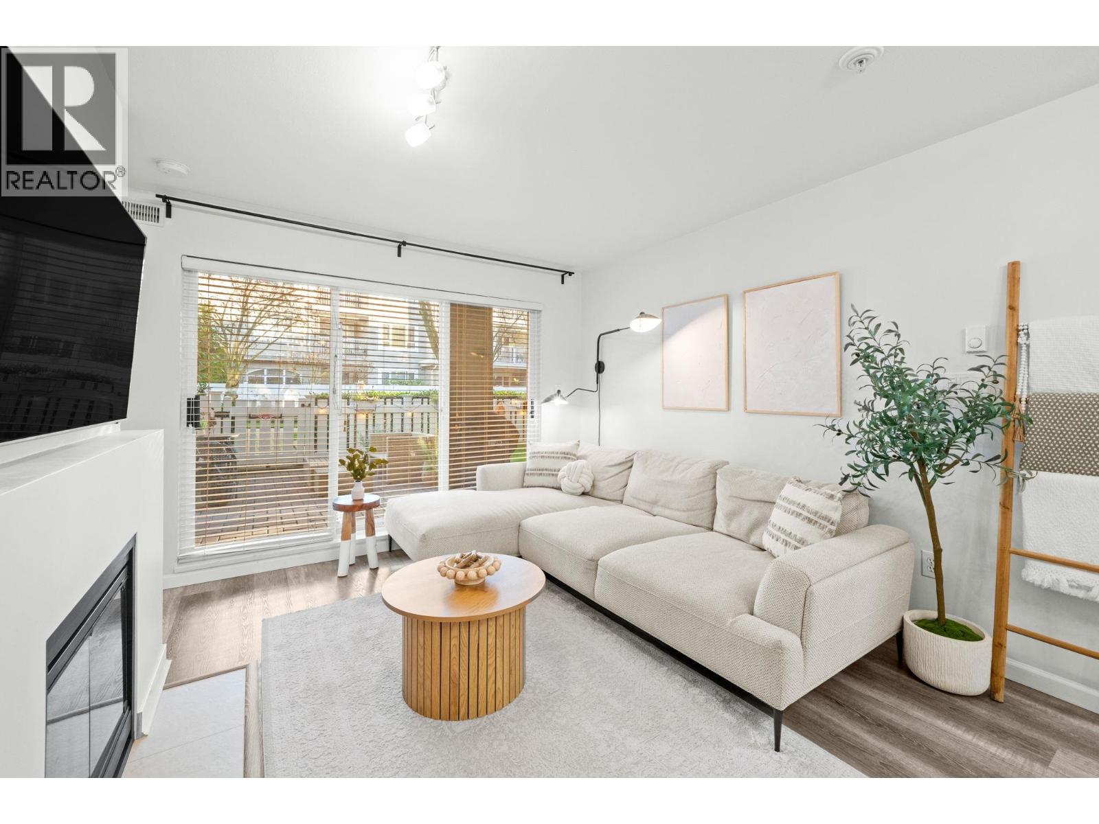 #118-5900 DOVER Crescent, Richmond