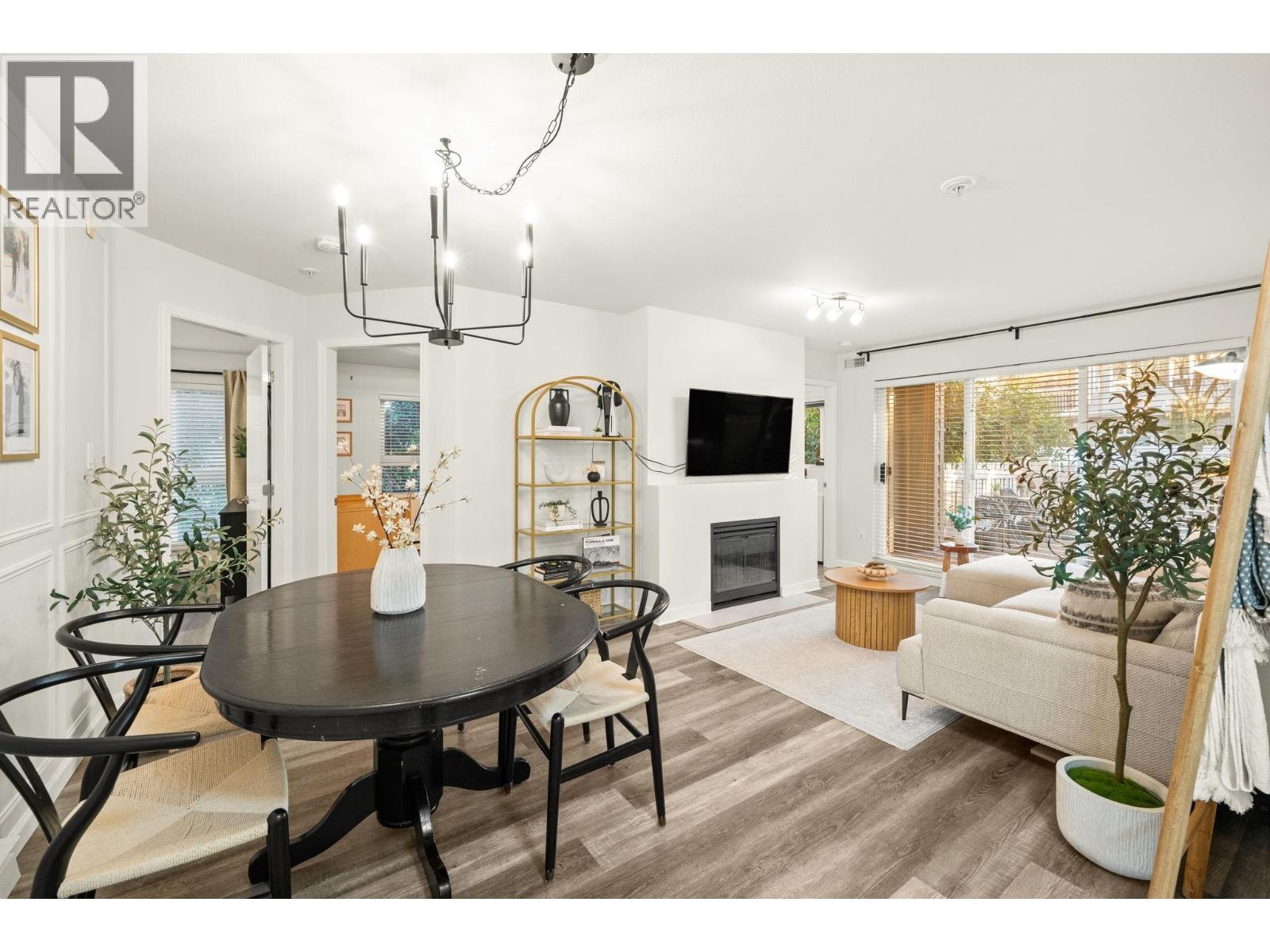 #118-5900 DOVER Crescent, Richmond