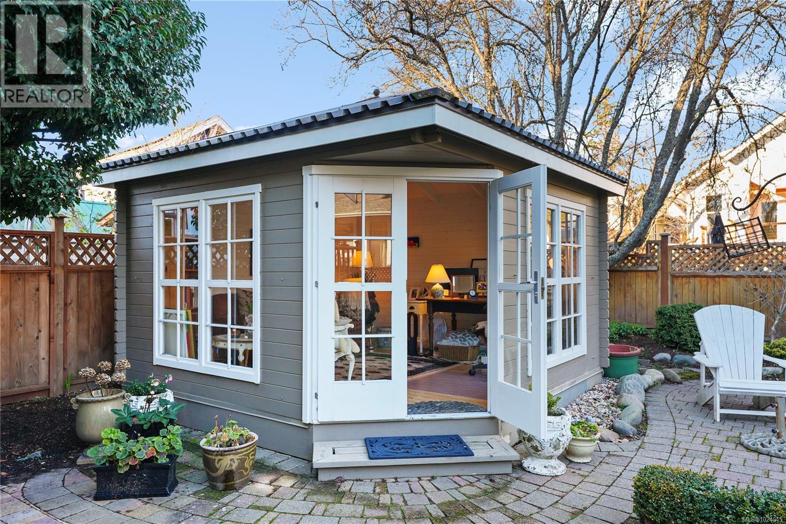 1316 Carnsew St, Victoria