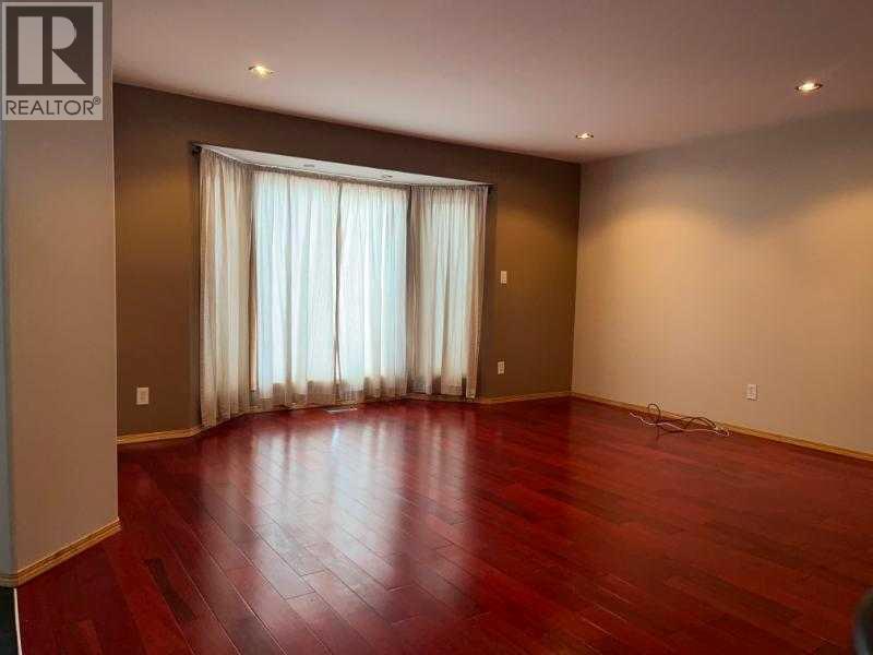 Single Family House 4 Level for Sale in  Penworth Road SE Penbrooke Meadows Calgary 