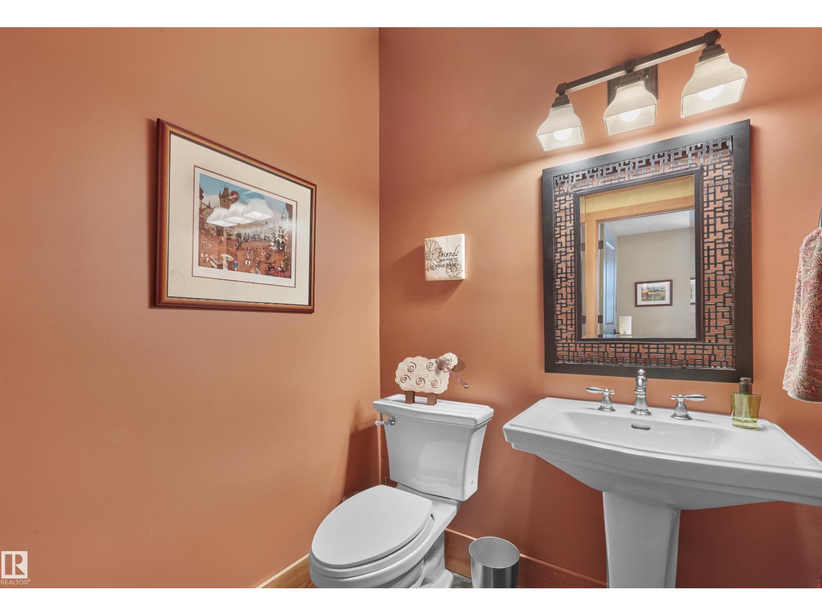 9135 117 ST NW, Edmonton