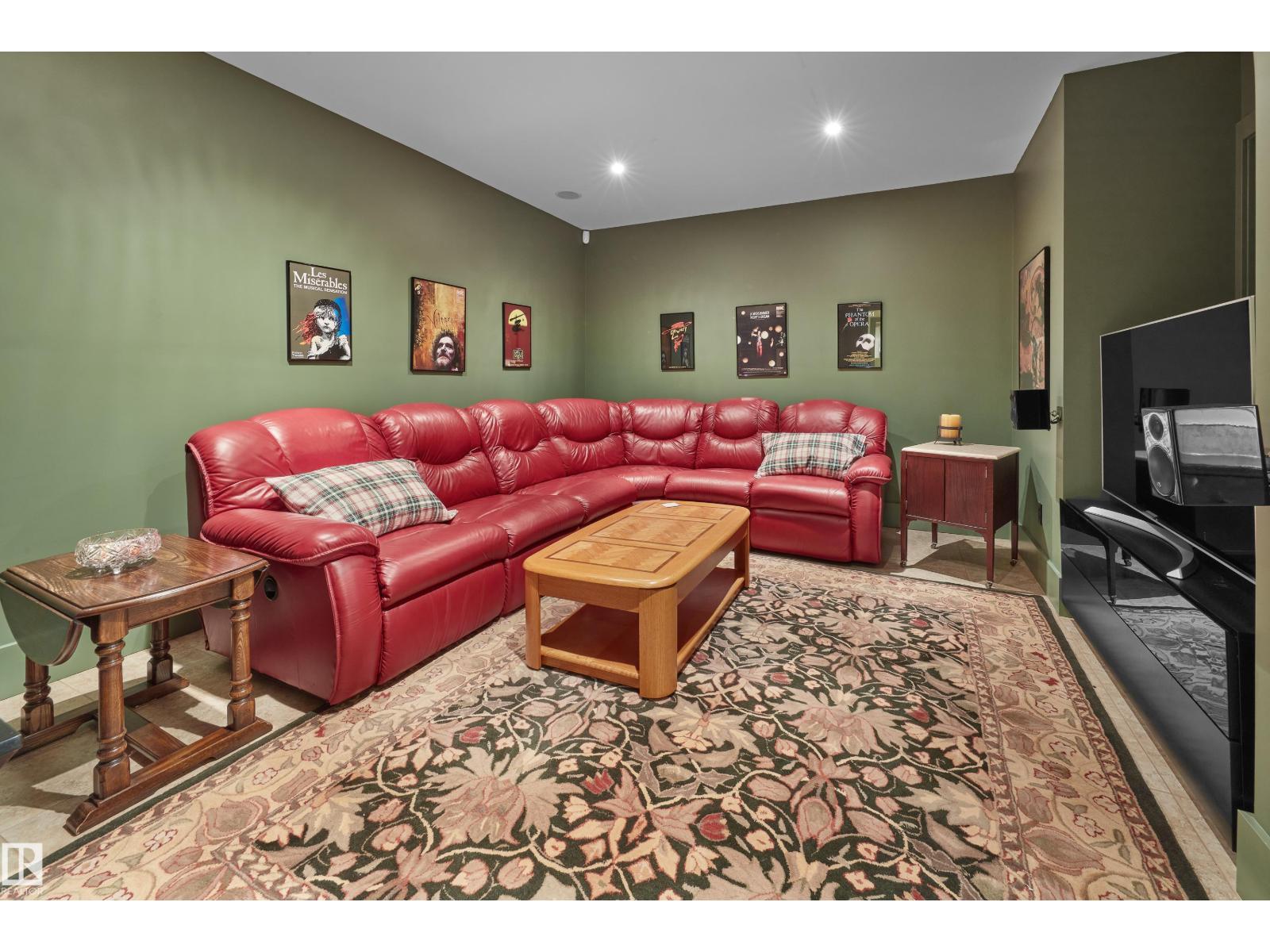 9135 117 ST NW, Edmonton