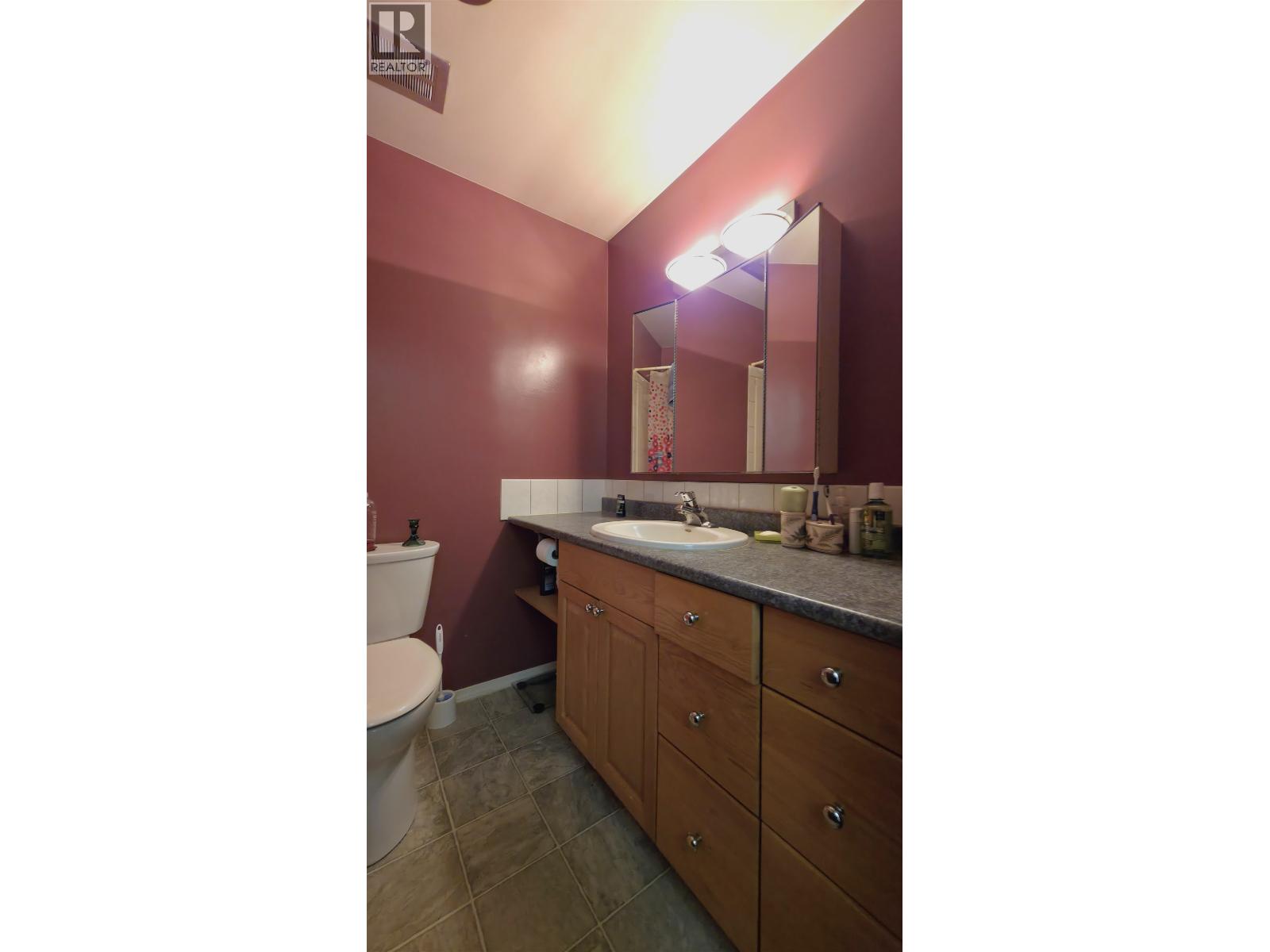 323 4288 15TH AVENUE, Prince George