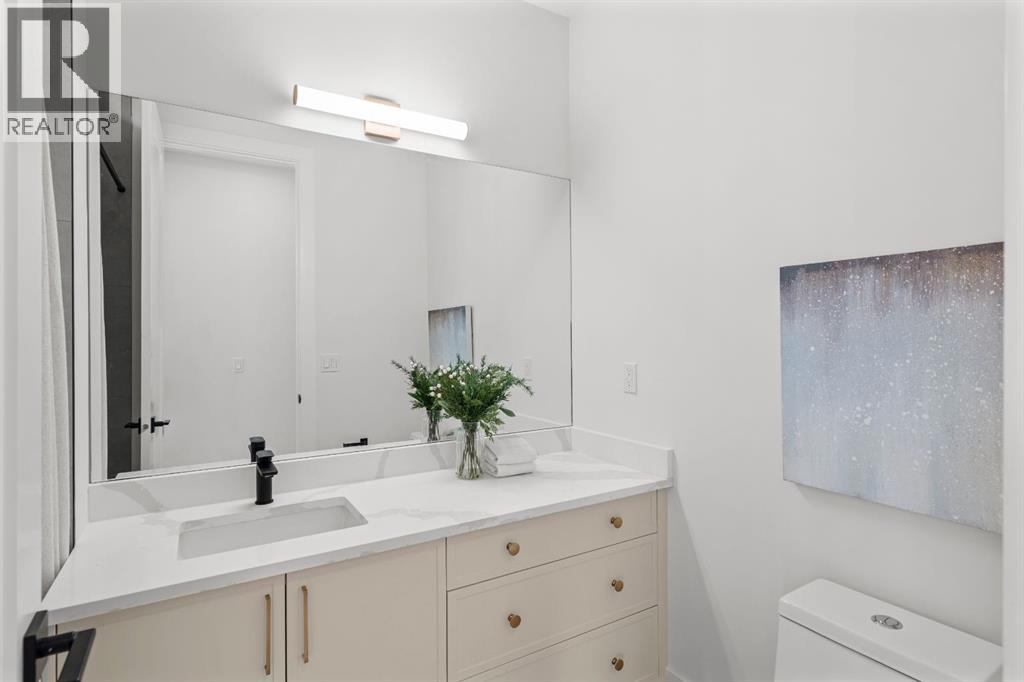 Single Family House for Sale in   Avenue SW Altadore Calgary 