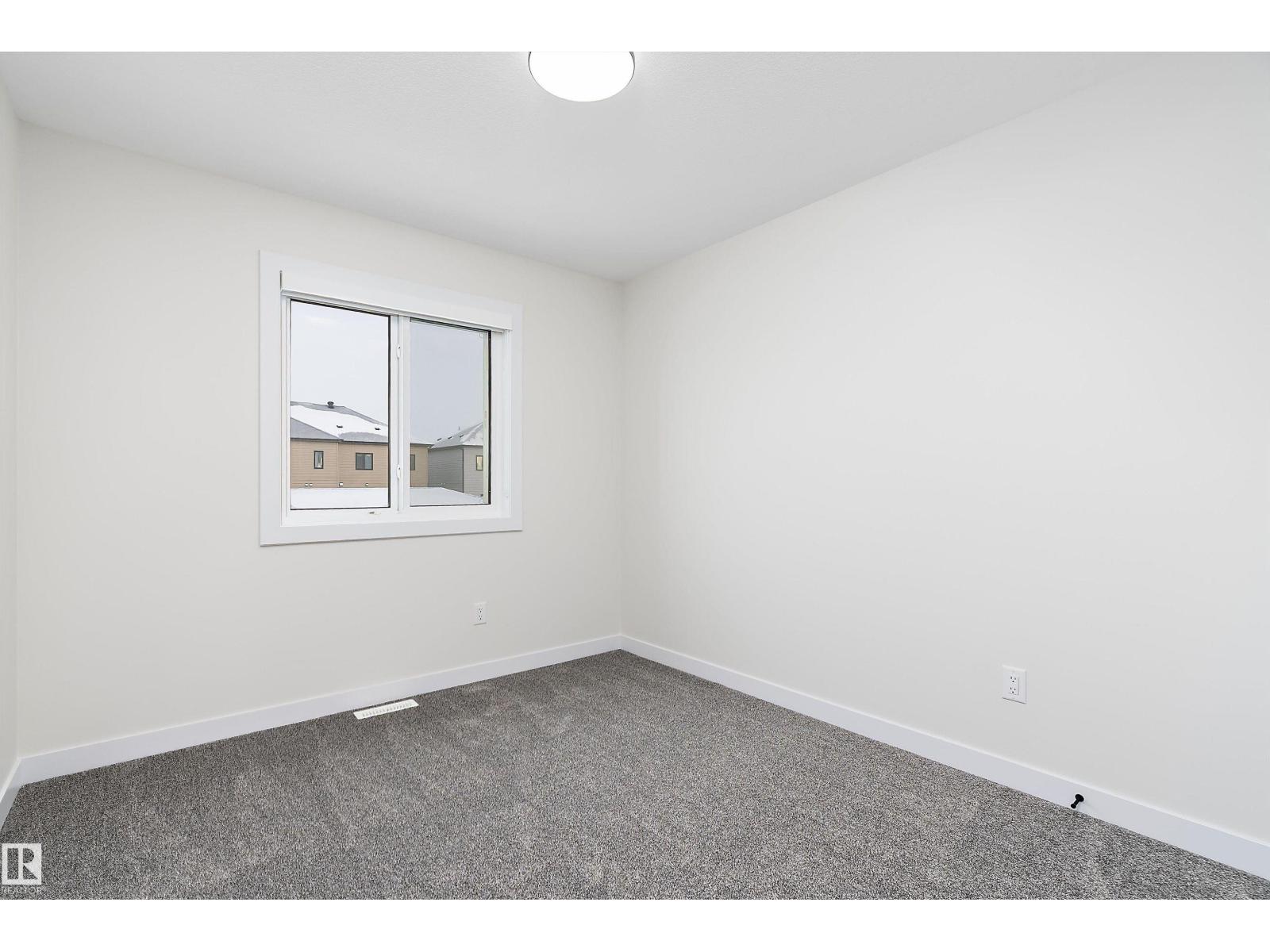 40 CHAMBERY CR, St. Albert