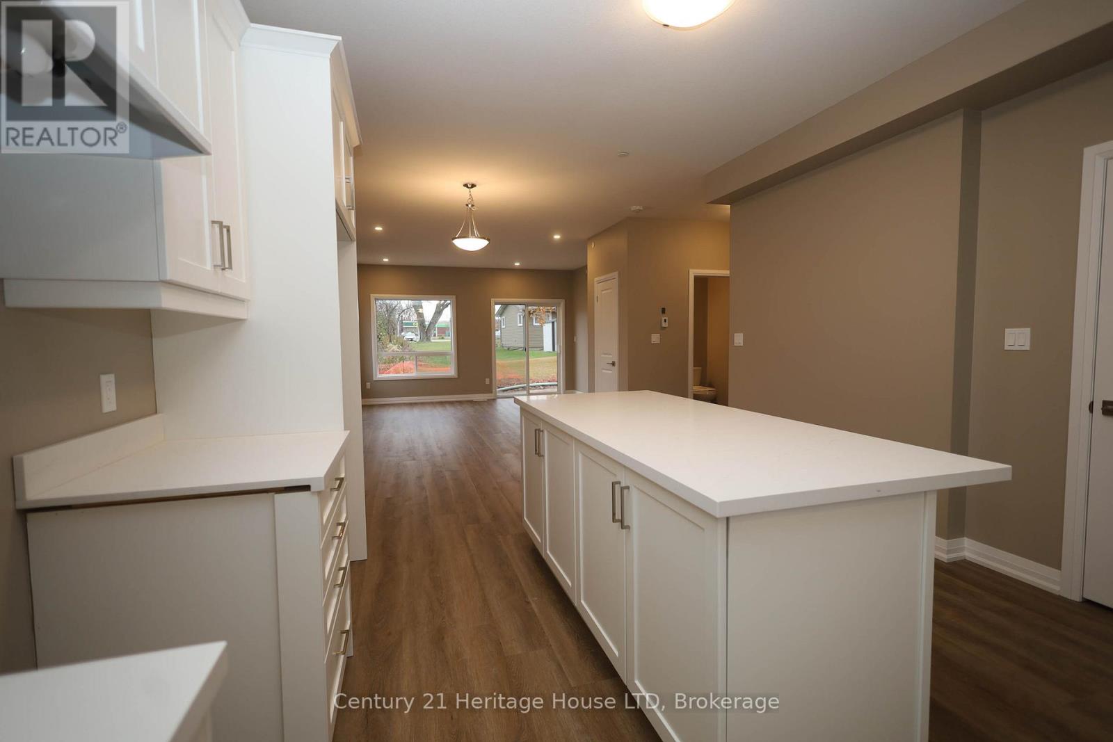 #15 397 GARRISON ROAD - 5