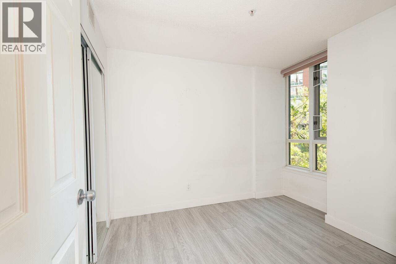 209 63 KEEFER PLACE, Vancouver